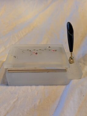 2/80$ Frosted White albastar Floral desk box with Black Pen Holder